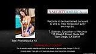 Heisse Milf Francesca Le reitet dicken Schwanz